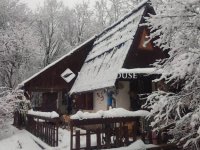 Eladó nyaraló, Verőcén 49 M Ft, 3 szobás / költözzbe.hu