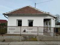 Eladó családi ház, Poroszlón 18.9 M Ft, 1+1 szobás