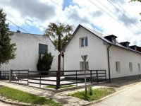 Eladó téglalakás, Esztergomban 44 M Ft, 2 szobás