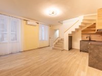 Eladó téglalakás, V. kerületben, Szent István körúton 105 M Ft