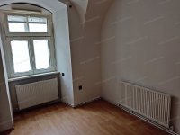 Eladó téglalakás, Sopronban 30 M Ft, 2 szobás