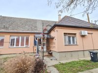Eladó családi ház, Pakson 49 M Ft, 4 szobás