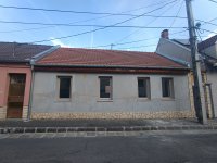 Eladó családi ház, Pécsett, Hatház utcában 54.9 M Ft, 2 szobás