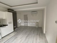 Eladó családi ház, Vecsésen 29.5 M Ft, 1 szobás