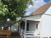 Eladó családi ház, Szentlőrincen 13.5 M Ft, 1 szobás