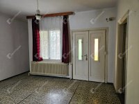 Eladó családi ház, Veszprémvarsányon 42.5 M Ft, 2 szobás