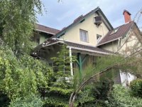 Eladó családi ház, Szegeden 250 M Ft, 6 szobás