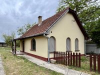 Eladó családi ház, Tápiószentmártonon 17.5 M Ft, 1 szobás