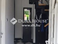 Eladó családi ház, Pécsett 110 M Ft, 4 szobás