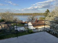 Eladó nyaraló, Kulcson 42.7 M Ft, 3 szobás / költözzbe.hu