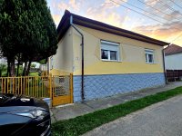 Eladó családi ház, Hetvehelyen 21.9 M Ft, 3 szobás
