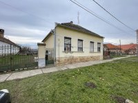 Eladó családi ház, Sárszentlőrincen 14.5 M Ft, 3 szobás