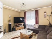 Eladó családi ház, Szombathelyen 99 M Ft, 5+1 szobás