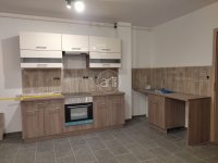 Kiadó téglalakás, albérlet, Szegeden 265 E Ft / hó, 3 szobás