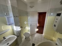 Eladó téglalakás, Veszprémben 65 M Ft, 2+1 szobás