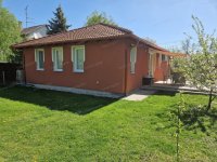 Eladó családi ház, Győrzámolyon 89.9 M Ft, 3 szobás