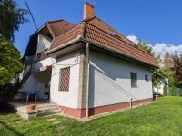 Eladó családi ház, Zamárdiban 119.9 M Ft, 6 szobás