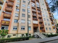 Kiadó panellakás, albérlet, Szolnokon 115 E Ft / hó, 2 szobás