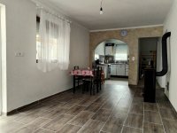 Eladó családi ház, Csákányon 38.99 M Ft, 3 szobás