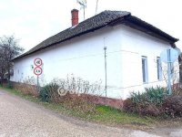 Eladó családi ház, Cserkeszőlőn 41.999 M Ft, 4 szobás