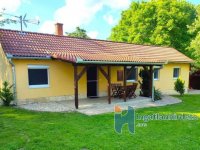 Eladó családi ház, Zalaszentgróton 39.9 M Ft, 2 szobás