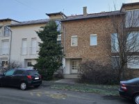 Kiadó téglalakás, albérlet, Pécsett 145 E Ft / hó, 1+1 szobás