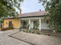 Eladó családi ház, Tatárszentgyörgyön 22.9 M Ft, 2 szobás