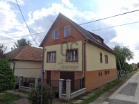 Eladó családi ház, Vácszentlászlón 74.99 M Ft, 7 szobás