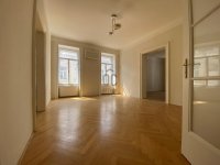 Kiadó téglalakás, albérlet, V. kerületben 600 E Ft / hó