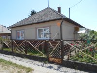 Eladó családi ház, Tiszakanyáron 15.9 M Ft, 3 szobás
