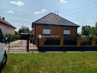Eladó családi ház, Hatvanban 95 M Ft, 4 szobás