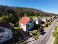 Eladó családi ház, Lénárddarócon 23.9 M Ft, 4 szobás