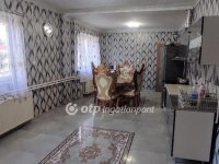 Eladó családi ház, Vizsláson 34 M Ft, 6+1 szobás