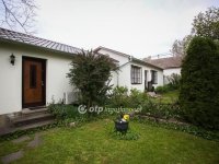 Eladó családi ház, Harkányban 119 M Ft, 7+1 szobás
