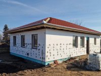 Eladó családi ház, Cegléden 82 M Ft, 5 szobás
