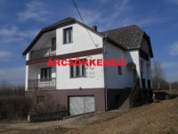 Eladó családi ház, Kékcsén 23.9 M Ft, 8 szobás