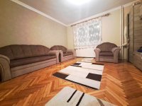 Eladó családi ház, Tiszabercelen 17.5 M Ft, 3 szobás