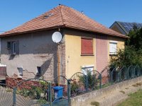 Eladó családi ház, Kaposváron, Pécsi utcában 22.5 M Ft
