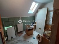 Eladó családi ház, Áporkán 65 M Ft, 8 szobás