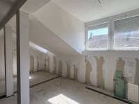 Eladó téglalakás, Baján 49 M Ft, 3 szobás