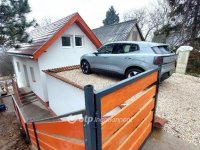 Eladó családi ház, Martonvásáron 39.99 M Ft, 2+2 szobás