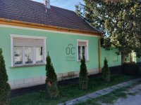 Eladó családi ház, Győrött 39.99 M Ft, 2 szobás