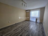 Kiadó panellakás, albérlet, Pécsett 130 E Ft / hó, 2 szobás