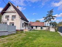 Eladó családi ház, Szigetszentmiklóson 51.6 M Ft, 5 szobás