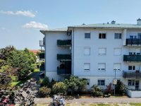 Eladó téglalakás, Veszprémben 74 M Ft, 3 szobás