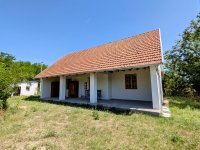 Eladó családi ház, Helvécián 28 M Ft, 2 szobás