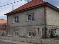 Eladó családi ház, Ecseren 129.9 M Ft, 6 szobás
