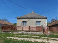 Eladó családi ház, Csákváron 36 M Ft, 2+1 szobás