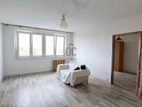 Eladó panellakás, Kecskeméten 44.9 M Ft, 2 szobás