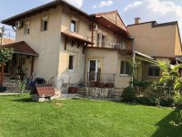 Kiadó ikerház, albérlet, XV. kerületben, Palánk utcában